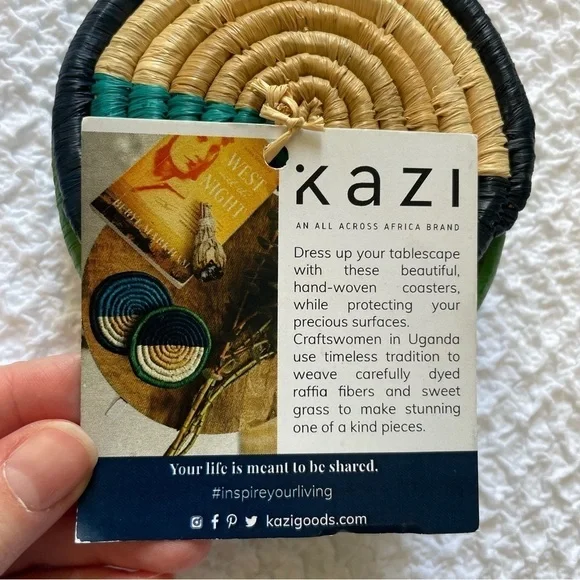 NWT Globe In KAZI Raffia Drink Coasters Artisan-Made Set of 4 - Picture 5 of 5